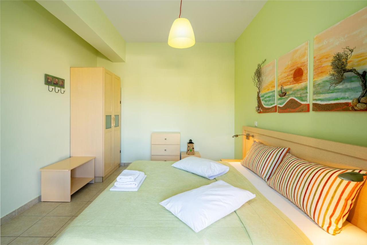 Georgia'S Apartments Kouremenos Beach Anevato Ngoại thất bức ảnh